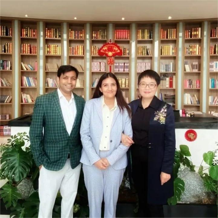 Representatives of StratJuris Law Partners from India Visited JAVY Law Firm