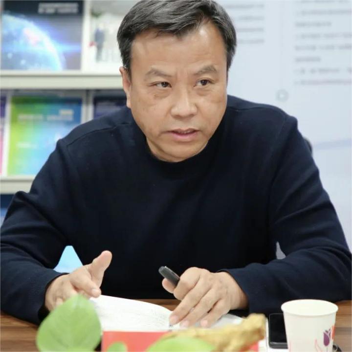 Wang Wenyong, Senior Partner, Attends 