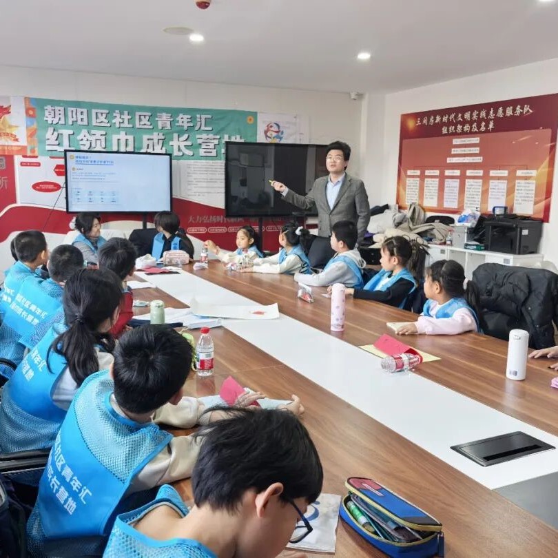 Safeguarding Youth Development: Solicitor Liu Yilin Invited to Participate in the Red Scarf Growth Camp Programme