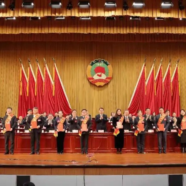 Mr Sun Baiwen, solicitor at the Zaozhuang Branch Office, has been honoured as an Outstanding Municipal CPPCC Member for 2025.