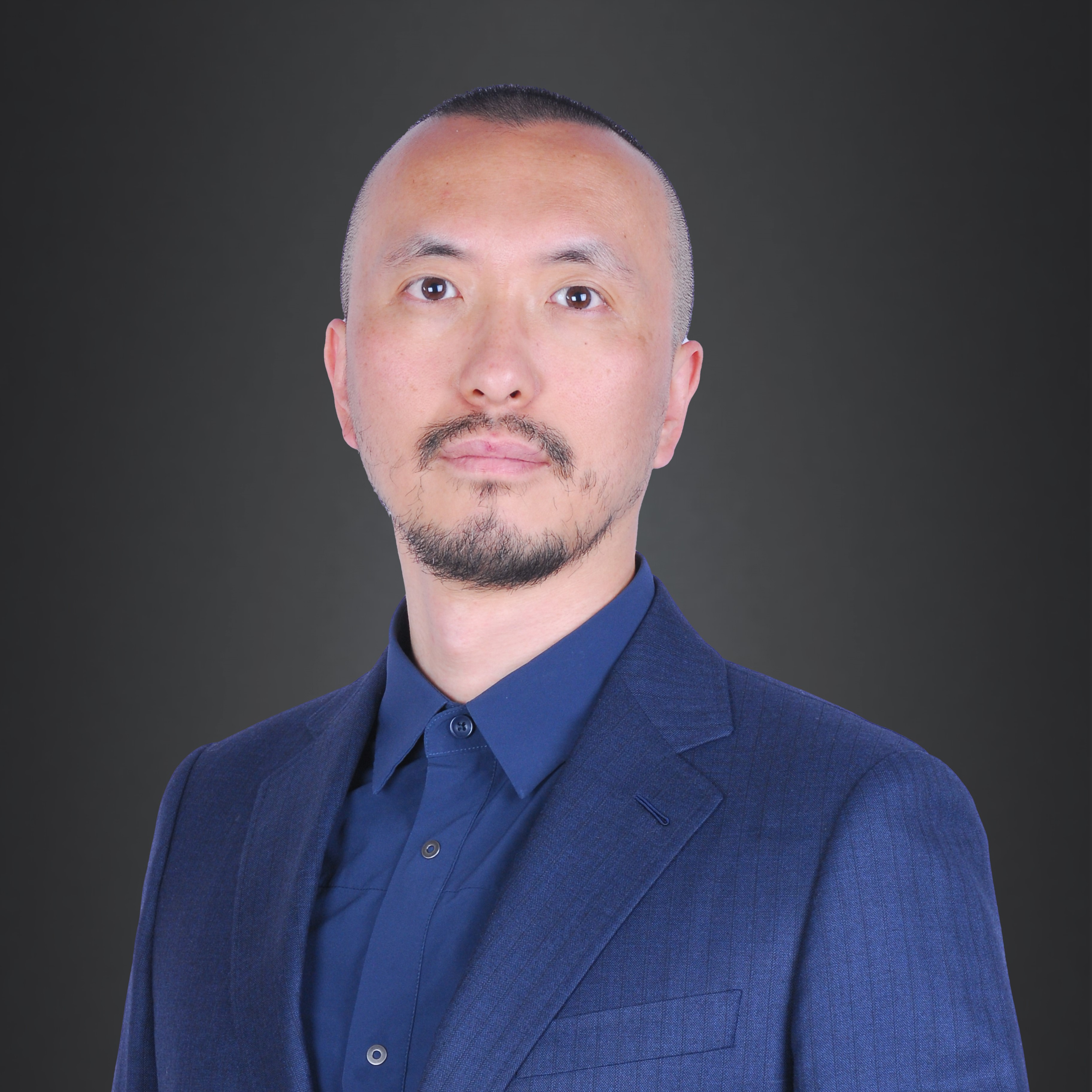 蔡磊 方.jpg