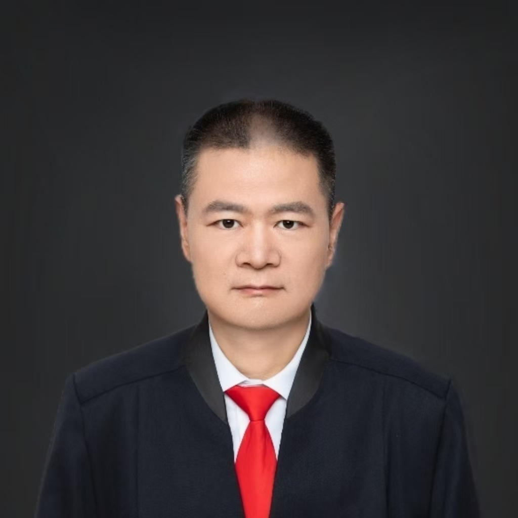 杨华.jpg