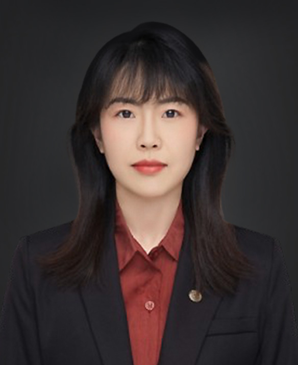 李莹